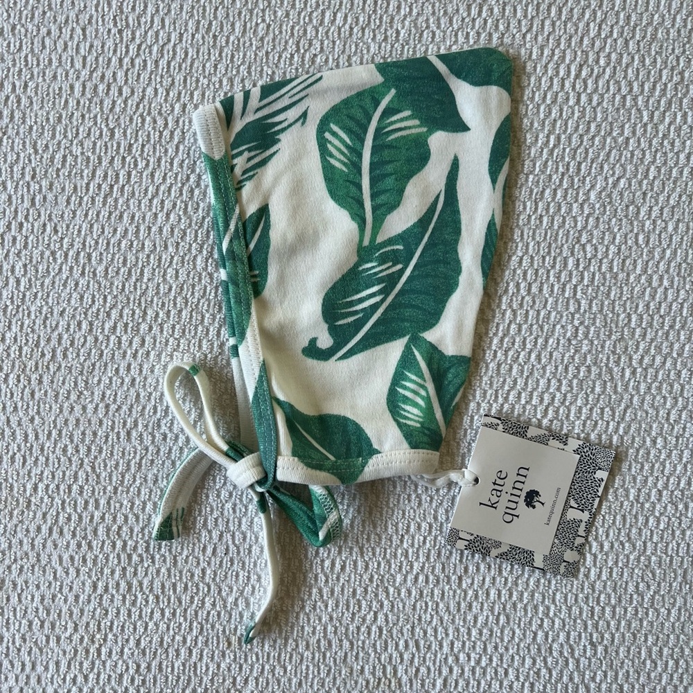 NWT Katie Quinn 100% organic cotton Jade Leaf Print Baby Elf Hat